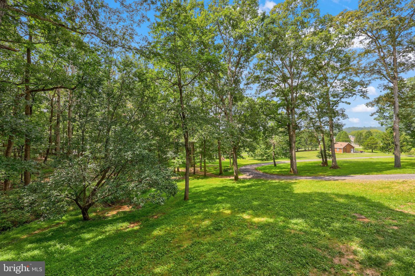 7333 FOX CALL LN, WARRENTON, Virginia 20186, 5 Bedrooms Bedrooms, ,3 BathroomsBathrooms,Residential,For sale,7333 FOX CALL LN,VAFQ2017810 MLS # VAFQ2017810