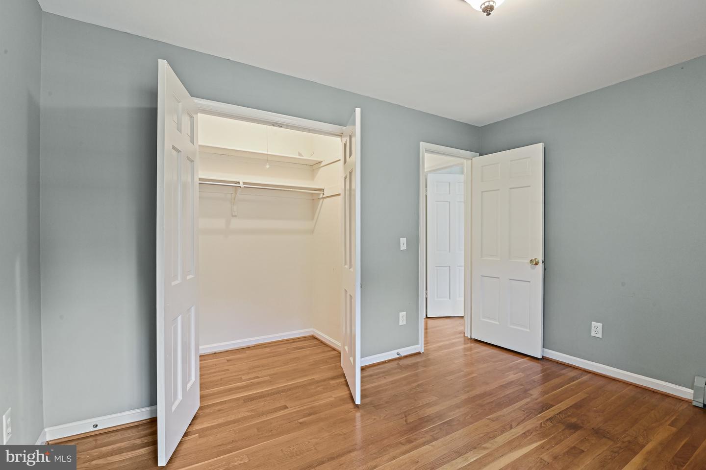 8007 LEWINSVILLE RD, MCLEAN, Virginia 22102, 4 Bedrooms Bedrooms, ,3 BathroomsBathrooms,Residential,For sale,8007 LEWINSVILLE RD,VAFX2259402 MLS # VAFX2259402