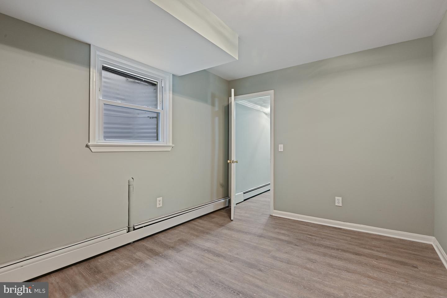 8007 LEWINSVILLE RD, MCLEAN, Virginia 22102, 4 Bedrooms Bedrooms, ,3 BathroomsBathrooms,Residential,For sale,8007 LEWINSVILLE RD,VAFX2259402 MLS # VAFX2259402