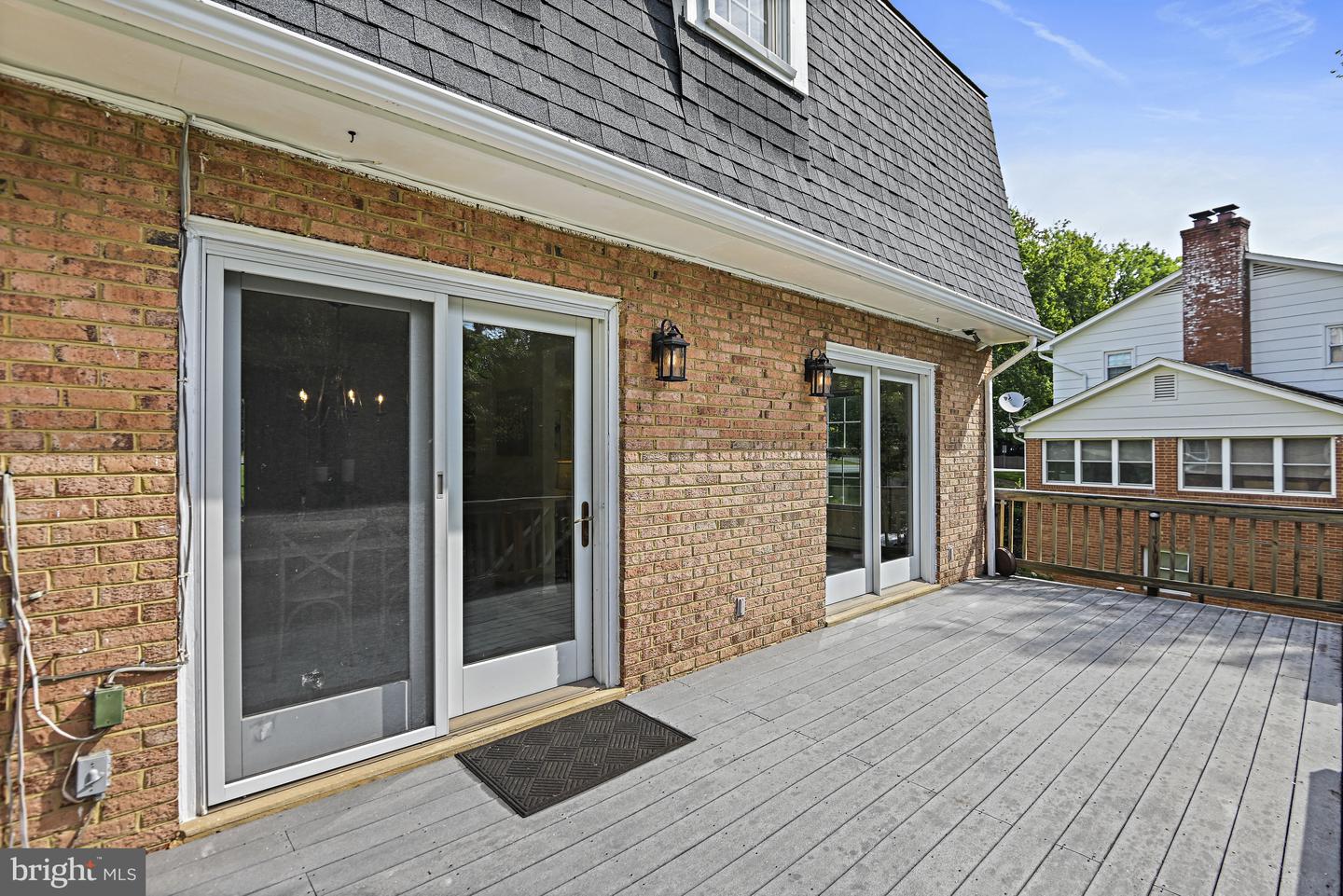 8007 LEWINSVILLE RD, MCLEAN, Virginia 22102, 4 Bedrooms Bedrooms, ,3 BathroomsBathrooms,Residential,For sale,8007 LEWINSVILLE RD,VAFX2259402 MLS # VAFX2259402