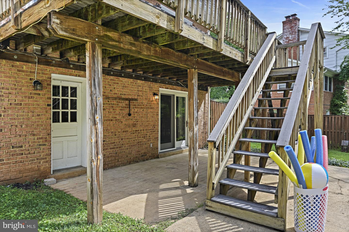 8007 LEWINSVILLE RD, MCLEAN, Virginia 22102, 4 Bedrooms Bedrooms, ,3 BathroomsBathrooms,Residential,For sale,8007 LEWINSVILLE RD,VAFX2259402 MLS # VAFX2259402