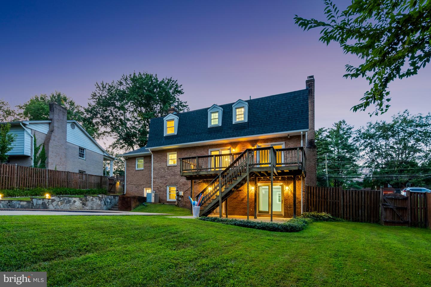 8007 LEWINSVILLE RD, MCLEAN, Virginia 22102, 4 Bedrooms Bedrooms, ,3 BathroomsBathrooms,Residential,For sale,8007 LEWINSVILLE RD,VAFX2259402 MLS # VAFX2259402