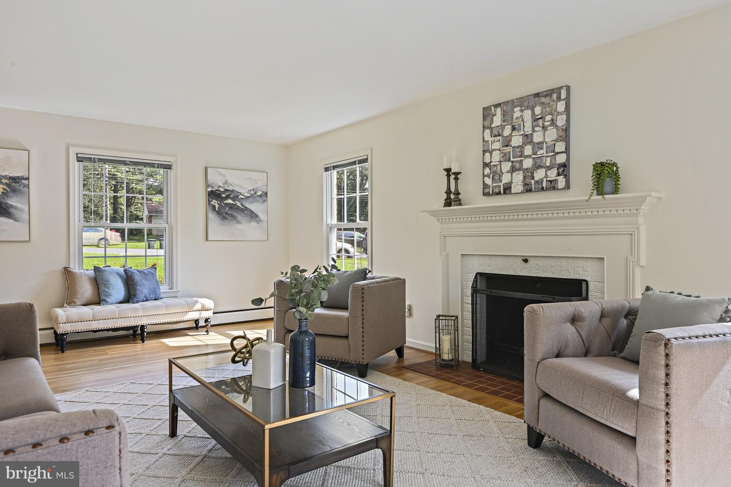 8007 LEWINSVILLE RD, MCLEAN, Virginia 22102, 4 Bedrooms Bedrooms, ,3 BathroomsBathrooms,Residential,For sale,8007 LEWINSVILLE RD,VAFX2259402 MLS # VAFX2259402