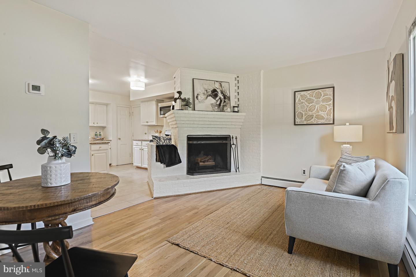 8007 LEWINSVILLE RD, MCLEAN, Virginia 22102, 4 Bedrooms Bedrooms, ,3 BathroomsBathrooms,Residential,For sale,8007 LEWINSVILLE RD,VAFX2259402 MLS # VAFX2259402