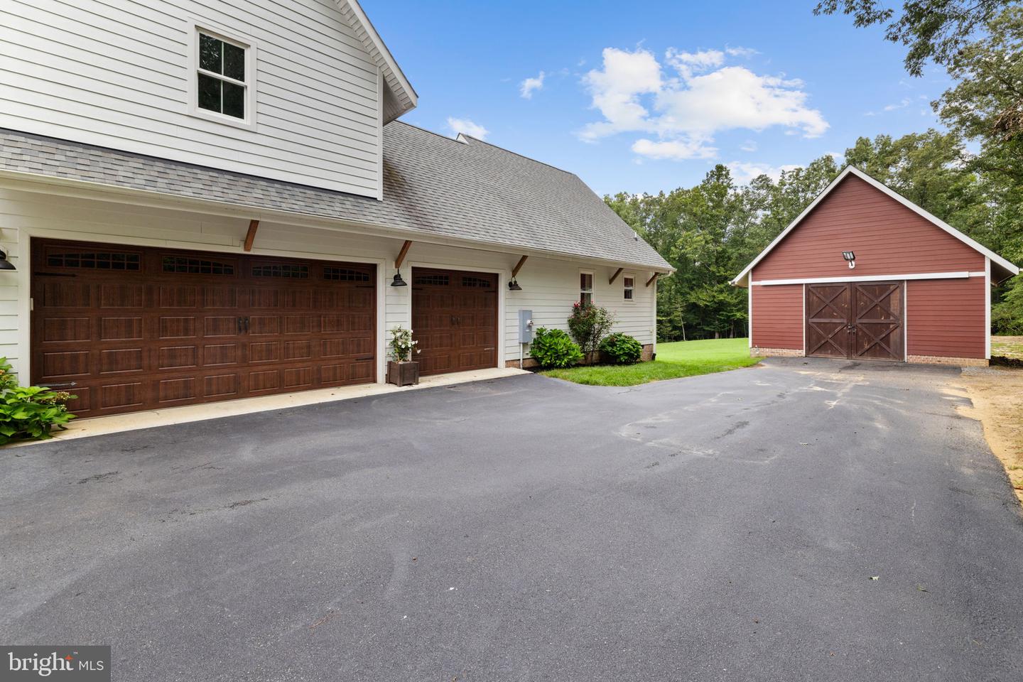 7563 MADISON ESTATES DR, MECHANICSVILLE, Virginia 23111, 6 Bedrooms Bedrooms, 4 Rooms Rooms,5 BathroomsBathrooms,Residential,For sale,7563 MADISON ESTATES DR,VAHA2001048 MLS # VAHA2001048