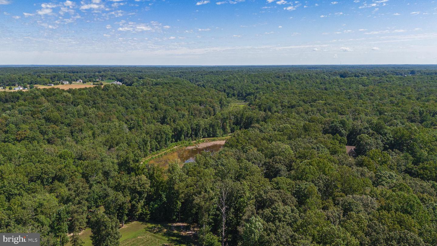 7563 MADISON ESTATES DR, MECHANICSVILLE, Virginia 23111, 6 Bedrooms Bedrooms, 4 Rooms Rooms,5 BathroomsBathrooms,Residential,For sale,7563 MADISON ESTATES DR,VAHA2001048 MLS # VAHA2001048