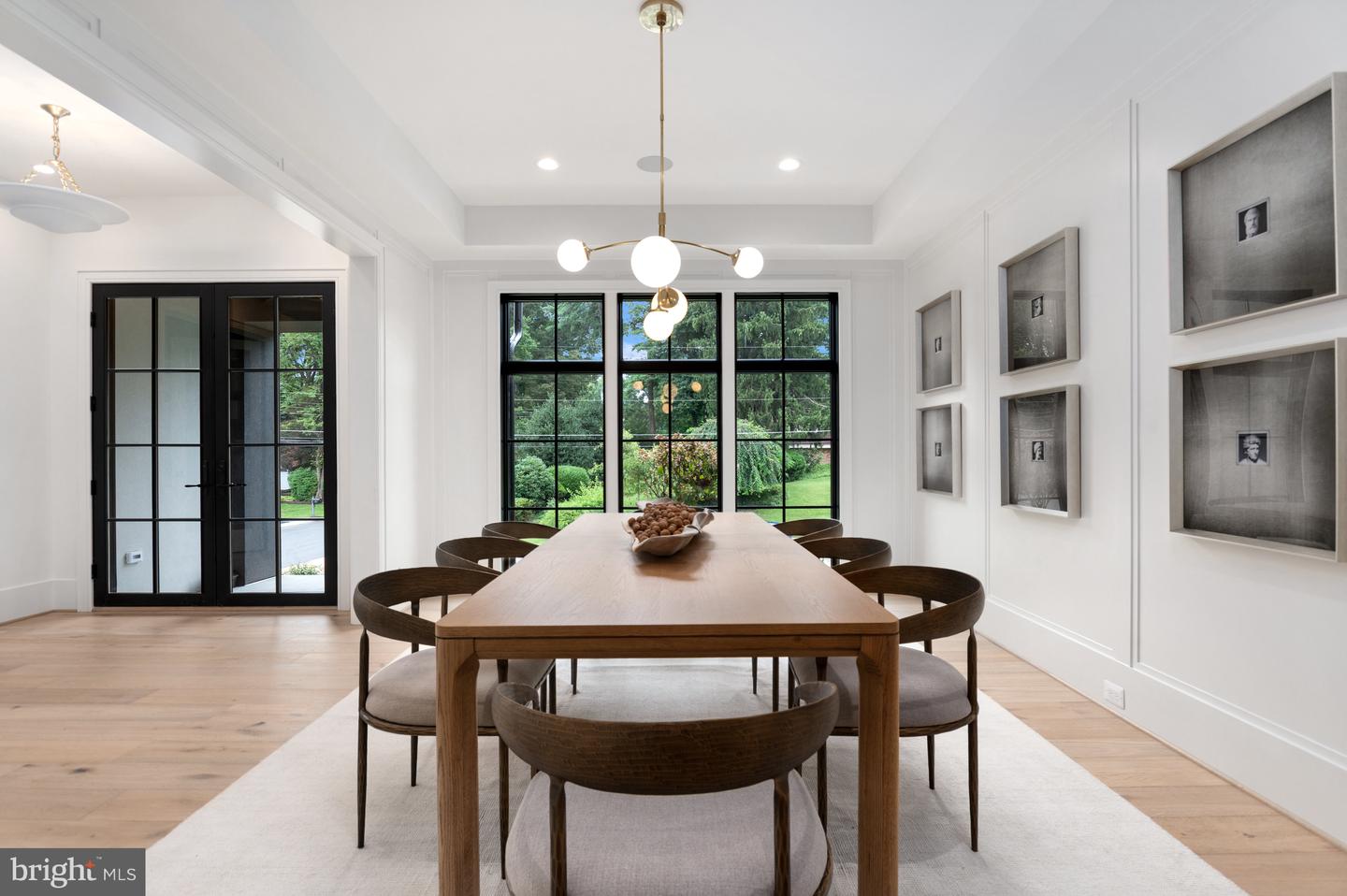 5950 WOODACRE CT, MCLEAN, Virginia 22101, 6 Bedrooms Bedrooms, ,7 BathroomsBathrooms,Residential,For sale,5950 WOODACRE CT,VAFX2259956 MLS # VAFX2259956