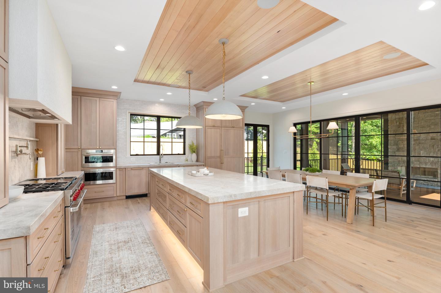 5950 WOODACRE CT, MCLEAN, Virginia 22101, 6 Bedrooms Bedrooms, ,7 BathroomsBathrooms,Residential,For sale,5950 WOODACRE CT,VAFX2259956 MLS # VAFX2259956