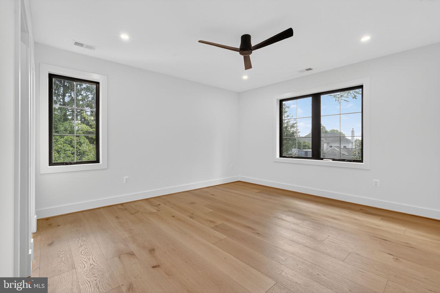1730 BARBEE ST, MCLEAN, Virginia 22101, 6 Bedrooms Bedrooms, ,5 BathroomsBathrooms,Residential,For sale,1730 BARBEE ST,VAFX2259852 MLS # VAFX2259852