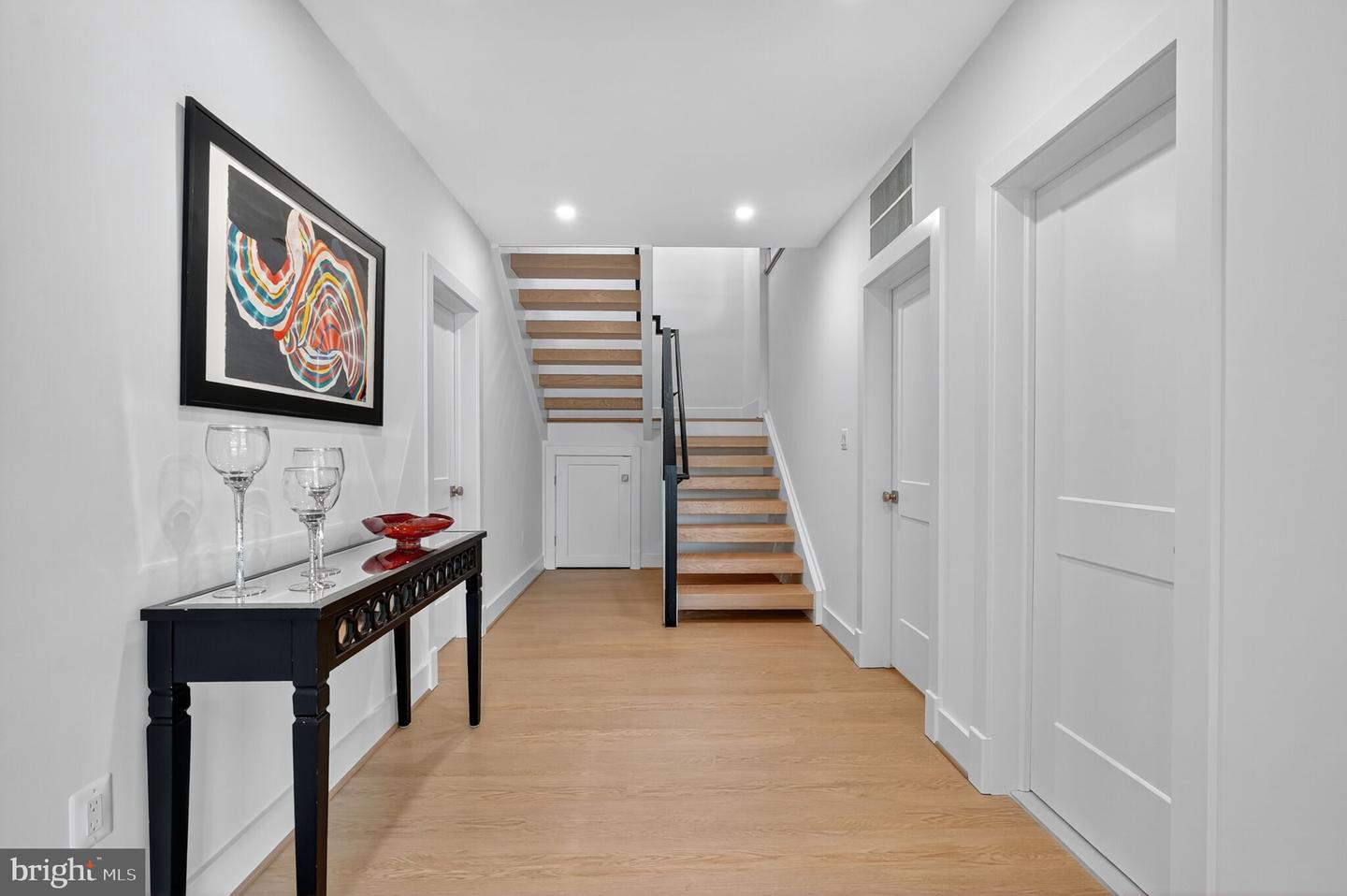 1730 BARBEE ST, MCLEAN, Virginia 22101, 6 Bedrooms Bedrooms, ,5 BathroomsBathrooms,Residential,For sale,1730 BARBEE ST,VAFX2259852 MLS # VAFX2259852