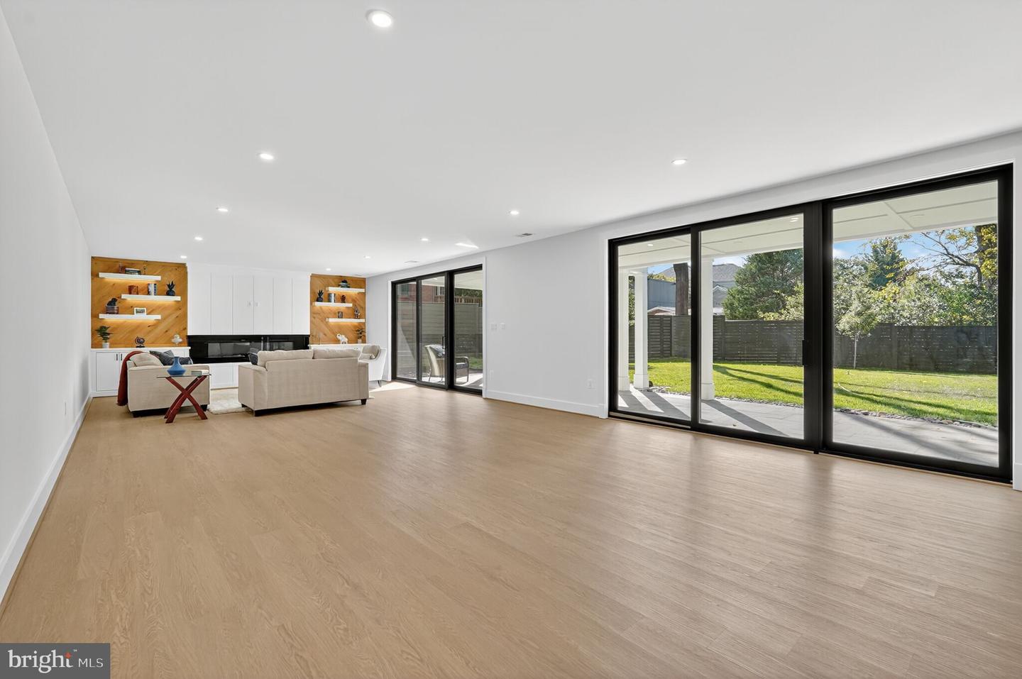1730 BARBEE ST, MCLEAN, Virginia 22101, 6 Bedrooms Bedrooms, ,5 BathroomsBathrooms,Residential,For sale,1730 BARBEE ST,VAFX2259852 MLS # VAFX2259852