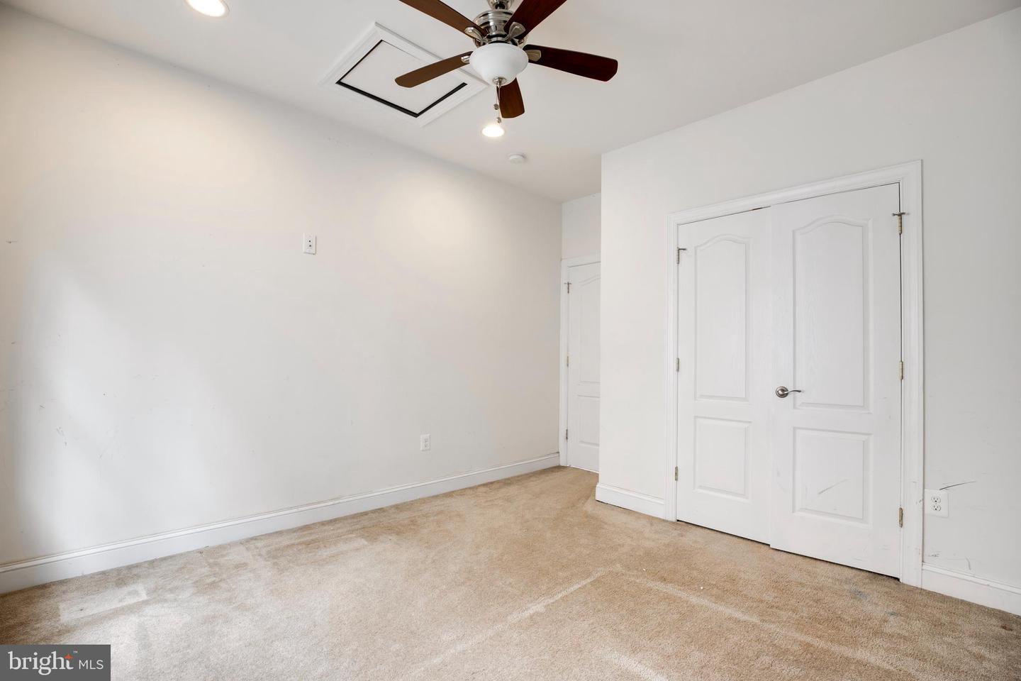 3954 WALNUT ST, FAIRFAX, Virginia 22030, 5 Bedrooms Bedrooms, ,4 BathroomsBathrooms,Residential,For sale,3954 WALNUT ST,VAFC2006756 MLS # VAFC2006756
