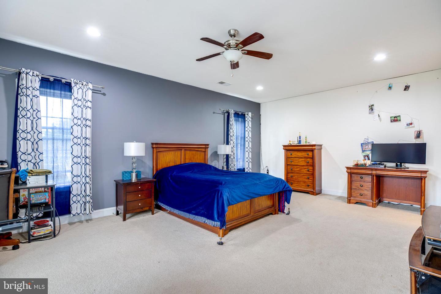 3954 WALNUT ST, FAIRFAX, Virginia 22030, 5 Bedrooms Bedrooms, ,4 BathroomsBathrooms,Residential,For sale,3954 WALNUT ST,VAFC2006756 MLS # VAFC2006756