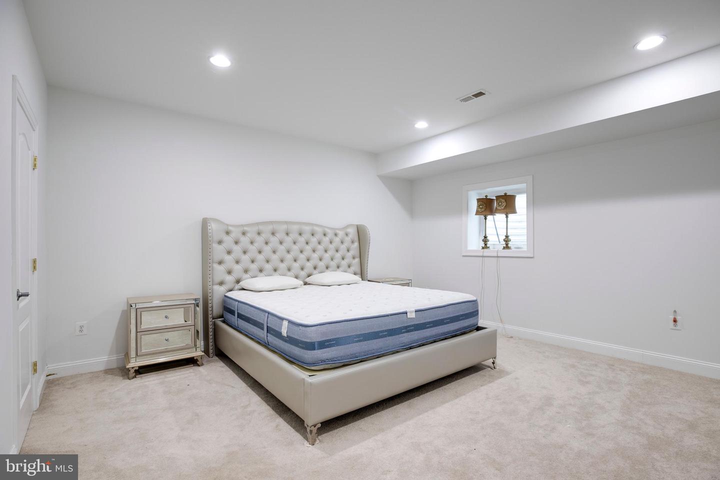 3954 WALNUT ST, FAIRFAX, Virginia 22030, 5 Bedrooms Bedrooms, ,4 BathroomsBathrooms,Residential,For sale,3954 WALNUT ST,VAFC2006756 MLS # VAFC2006756