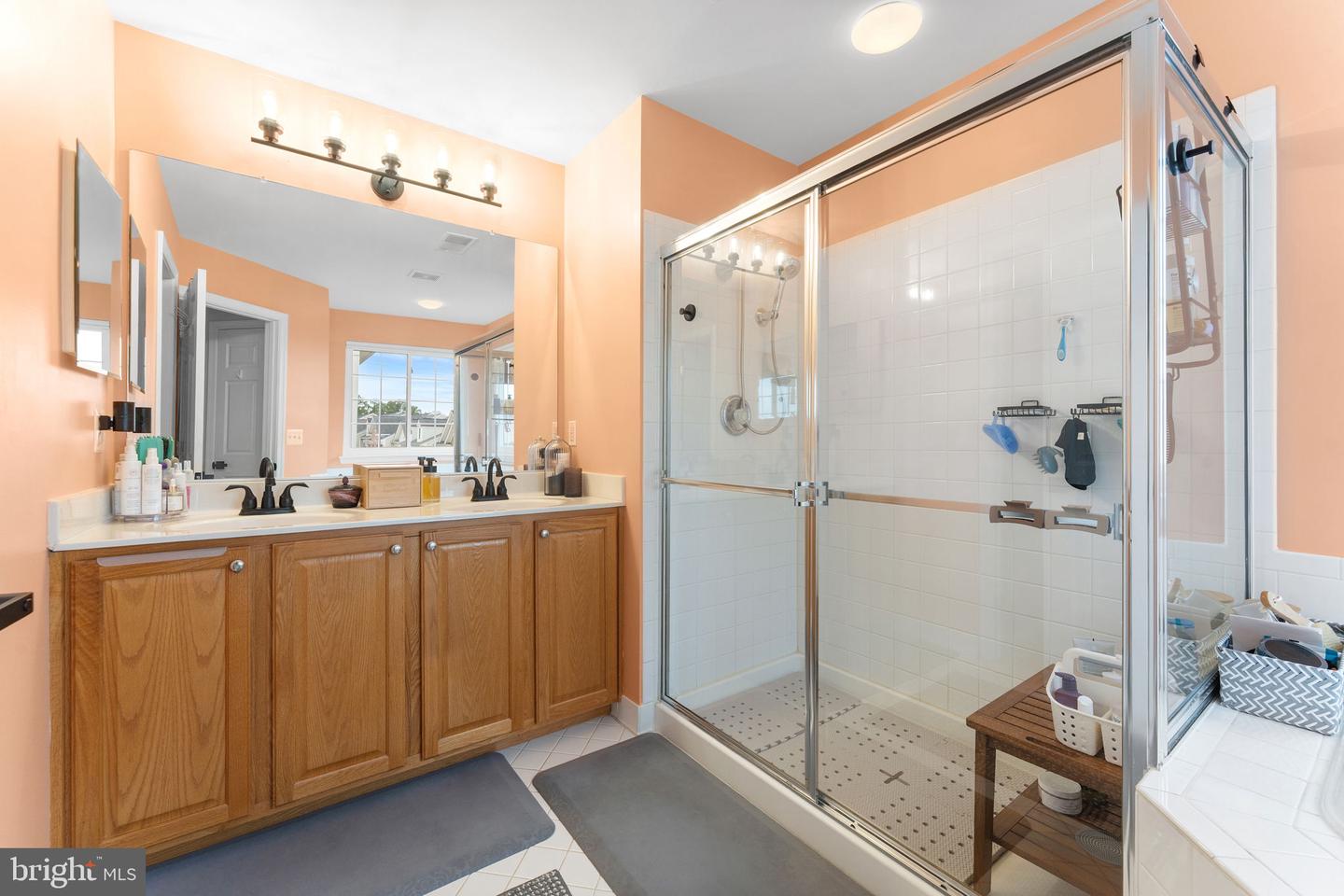 1504 SHIELDS TER NE, LEESBURG, Virginia 20176, 3 Bedrooms Bedrooms, ,2 BathroomsBathrooms,Residential,For sale,1504 SHIELDS TER NE,VALO2104194 MLS # VALO2104194