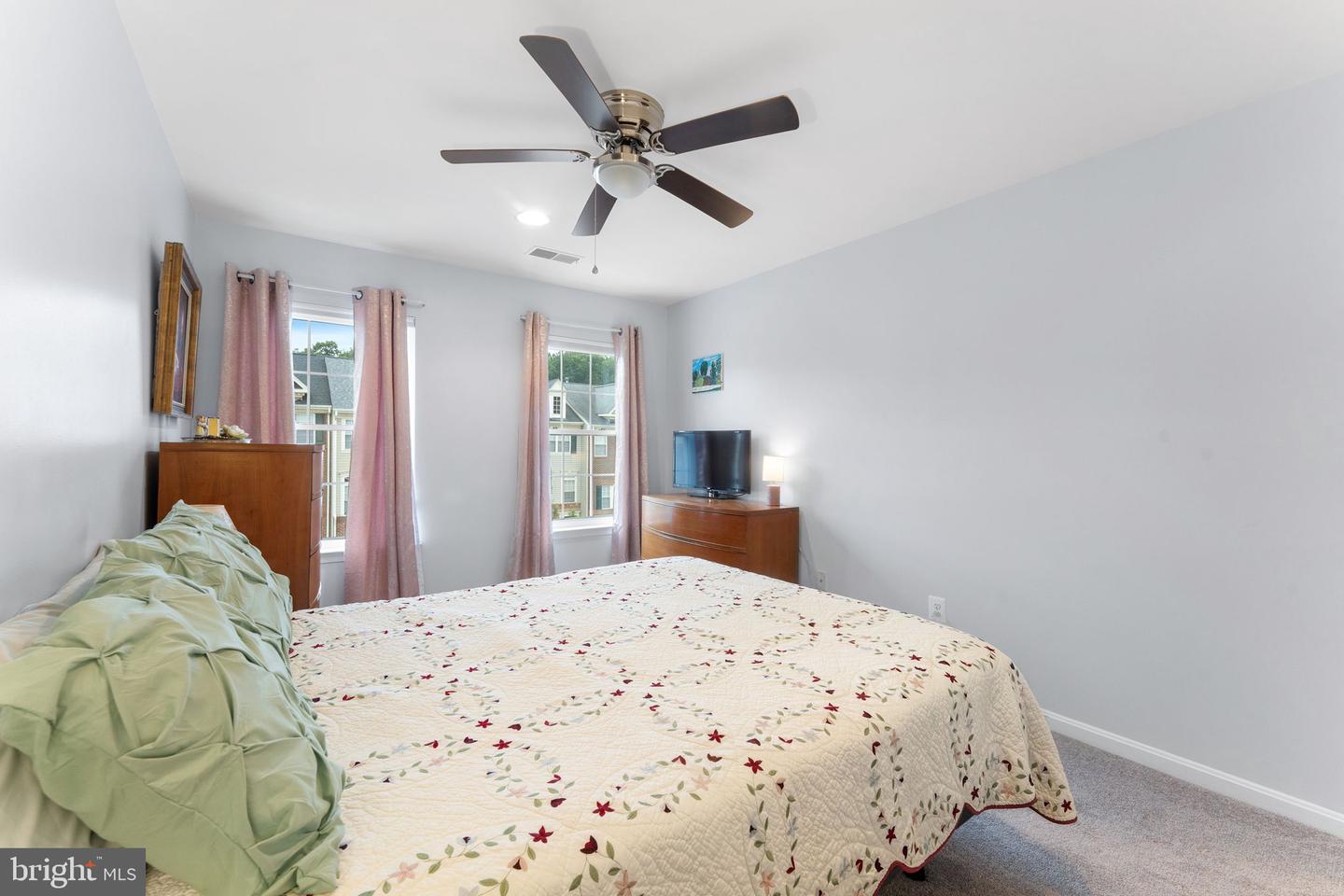 1504 SHIELDS TER NE, LEESBURG, Virginia 20176, 3 Bedrooms Bedrooms, ,2 BathroomsBathrooms,Residential,For sale,1504 SHIELDS TER NE,VALO2104194 MLS # VALO2104194