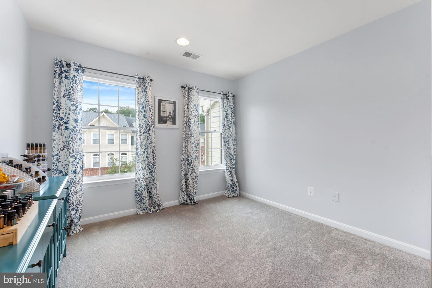 1504 SHIELDS TER NE, LEESBURG, Virginia 20176, 3 Bedrooms Bedrooms, ,2 BathroomsBathrooms,Residential,For sale,1504 SHIELDS TER NE,VALO2104194 MLS # VALO2104194