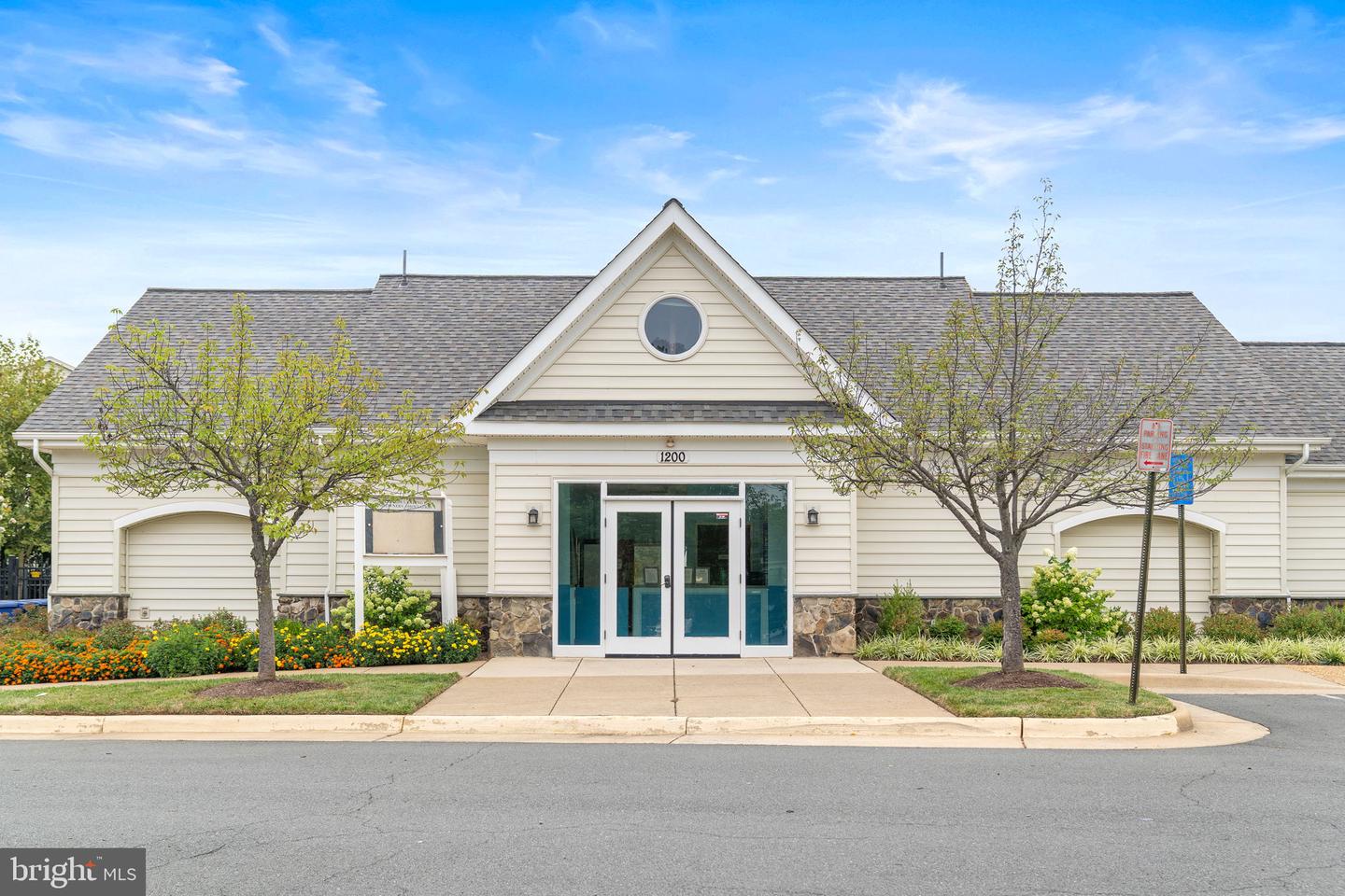 1504 SHIELDS TER NE, LEESBURG, Virginia 20176, 3 Bedrooms Bedrooms, ,2 BathroomsBathrooms,Residential,For sale,1504 SHIELDS TER NE,VALO2104194 MLS # VALO2104194