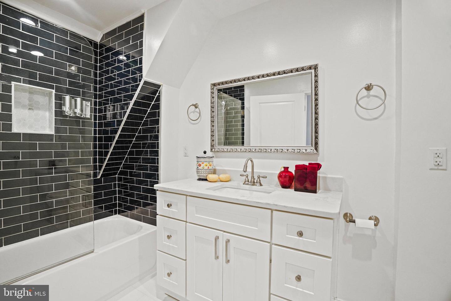 2410 21ST PL NE, WASHINGTON, District Of Columbia 20018, 4 Bedrooms Bedrooms, ,3 BathroomsBathrooms,Residential,For sale,2410 21ST PL NE,DCDC2214578 MLS # DCDC2214578 2410 21ST PL NE, WASHINGTON, District Of Columbia 20018, 4 Bedrooms Bedrooms, ,3 BathroomsBathrooms,Residential,For sale,2410 21ST PL NE,DCDC2214578 MLS # DCDC2214578