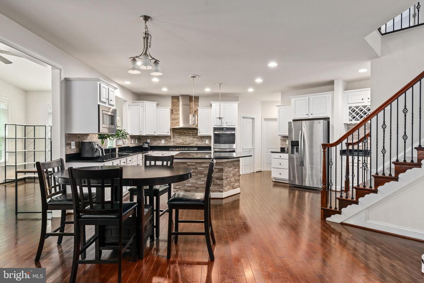 155 TYSON CT, FREDERICKSBURG, Virginia 22406, 5 Bedrooms Bedrooms, ,4 BathroomsBathrooms,Residential,For sale,155 TYSON CT,VAST2041712 MLS # VAST2041712
