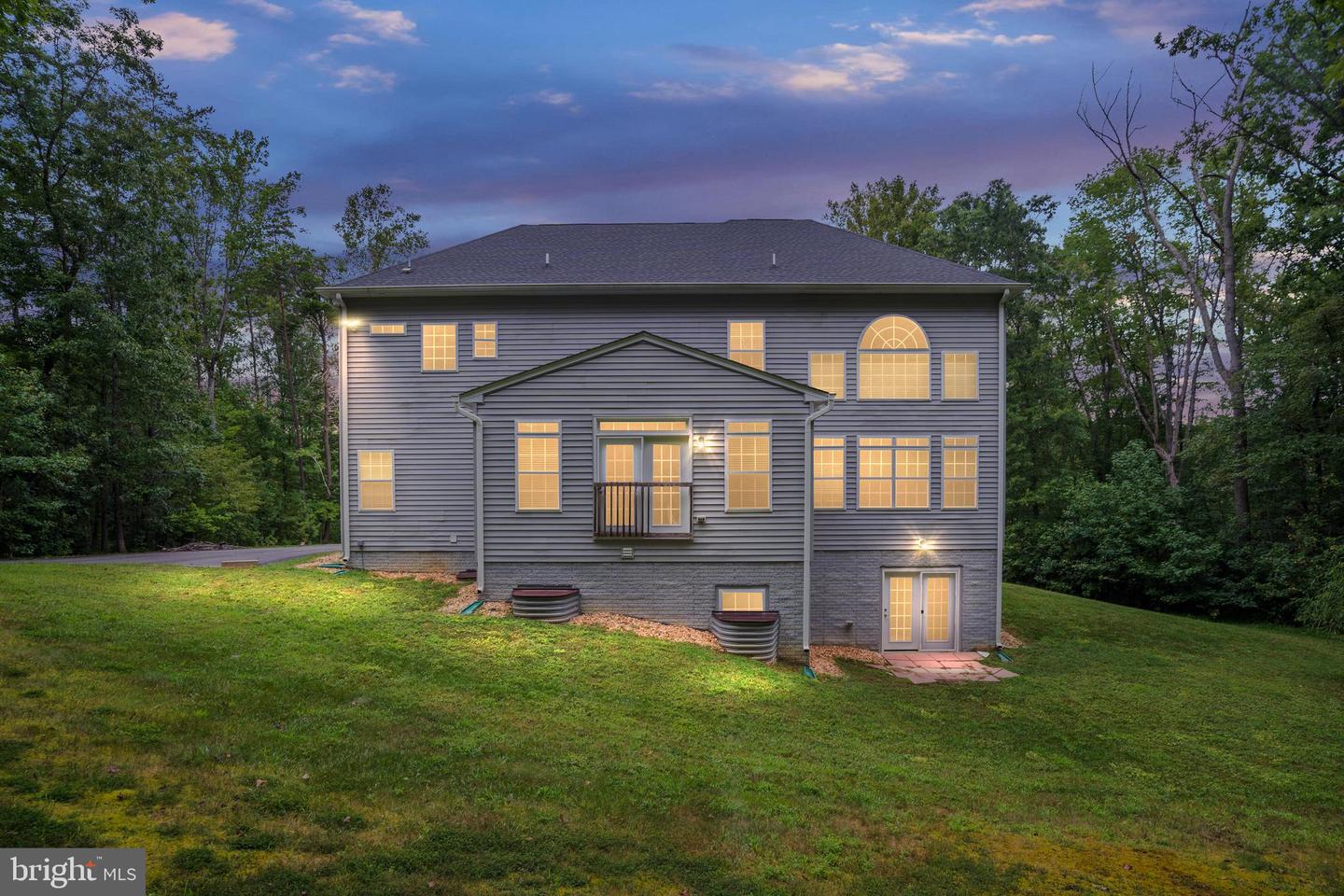 155 TYSON CT, FREDERICKSBURG, Virginia 22406, 5 Bedrooms Bedrooms, ,4 BathroomsBathrooms,Residential,For sale,155 TYSON CT,VAST2041712 MLS # VAST2041712