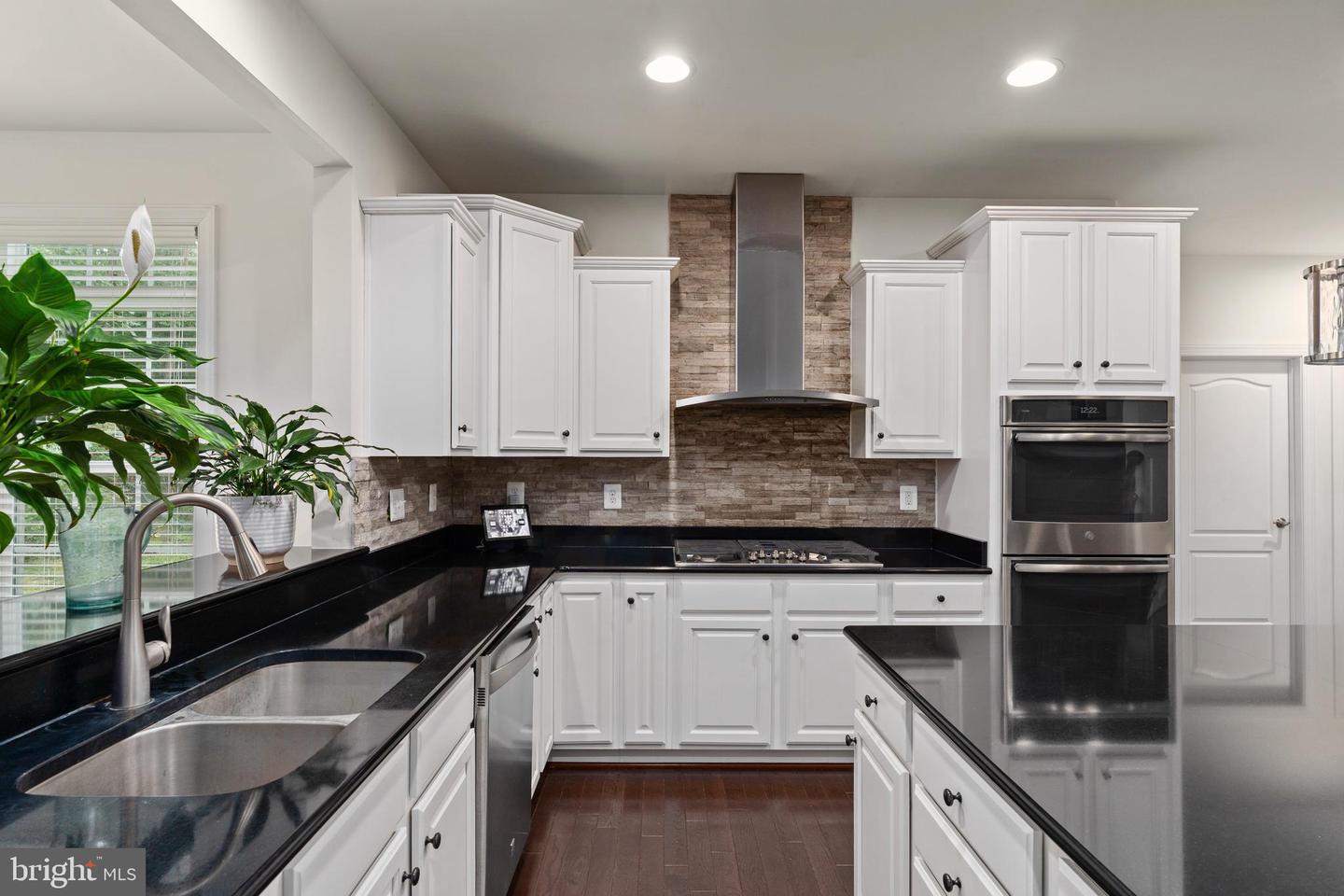 155 TYSON CT, FREDERICKSBURG, Virginia 22406, 5 Bedrooms Bedrooms, ,4 BathroomsBathrooms,Residential,For sale,155 TYSON CT,VAST2041712 MLS # VAST2041712