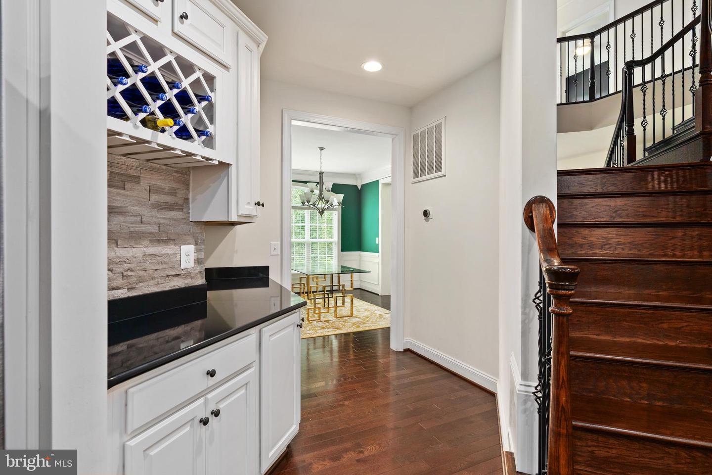 155 TYSON CT, FREDERICKSBURG, Virginia 22406, 5 Bedrooms Bedrooms, ,4 BathroomsBathrooms,Residential,For sale,155 TYSON CT,VAST2041712 MLS # VAST2041712