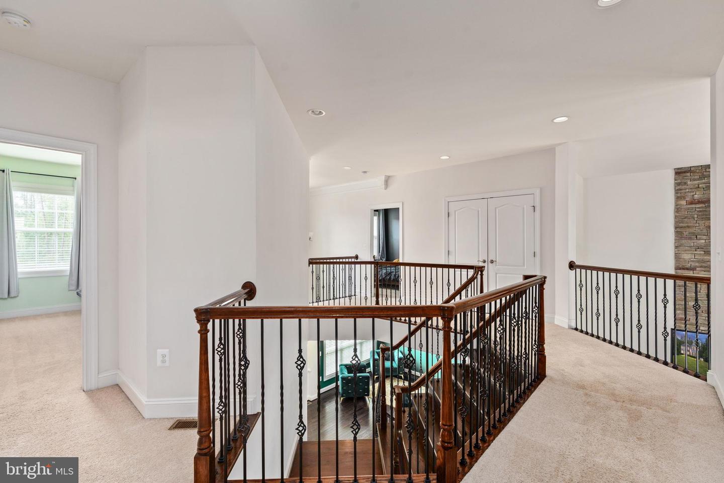 155 TYSON CT, FREDERICKSBURG, Virginia 22406, 5 Bedrooms Bedrooms, ,4 BathroomsBathrooms,Residential,For sale,155 TYSON CT,VAST2041712 MLS # VAST2041712