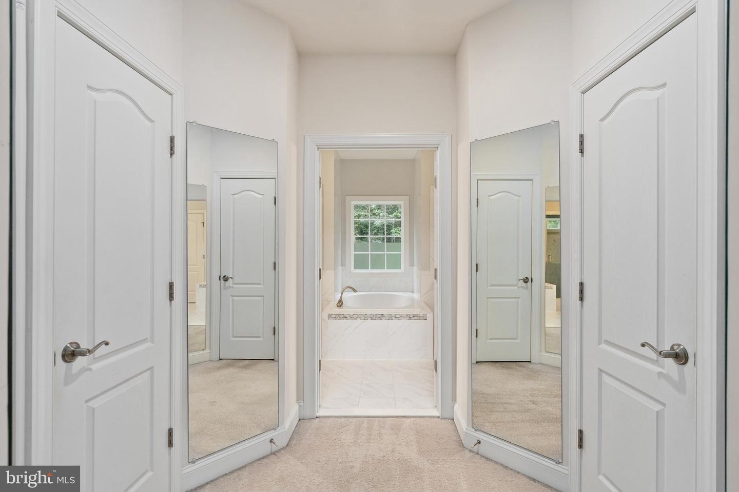 155 TYSON CT, FREDERICKSBURG, Virginia 22406, 5 Bedrooms Bedrooms, ,4 BathroomsBathrooms,Residential,For sale,155 TYSON CT,VAST2041712 MLS # VAST2041712