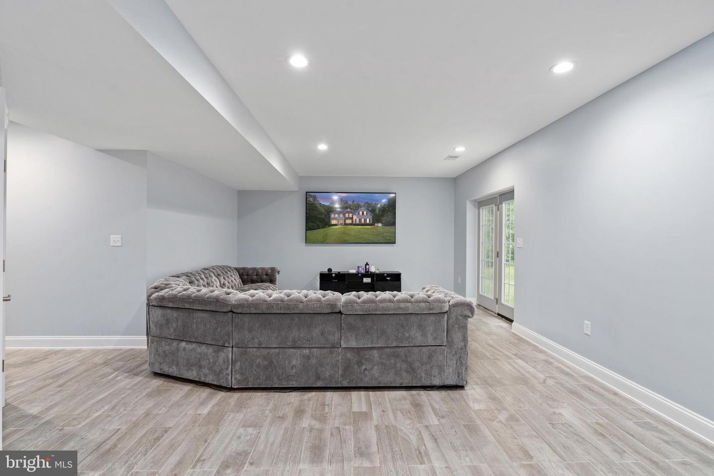 155 TYSON CT, FREDERICKSBURG, Virginia 22406, 5 Bedrooms Bedrooms, ,4 BathroomsBathrooms,Residential,For sale,155 TYSON CT,VAST2041712 MLS # VAST2041712