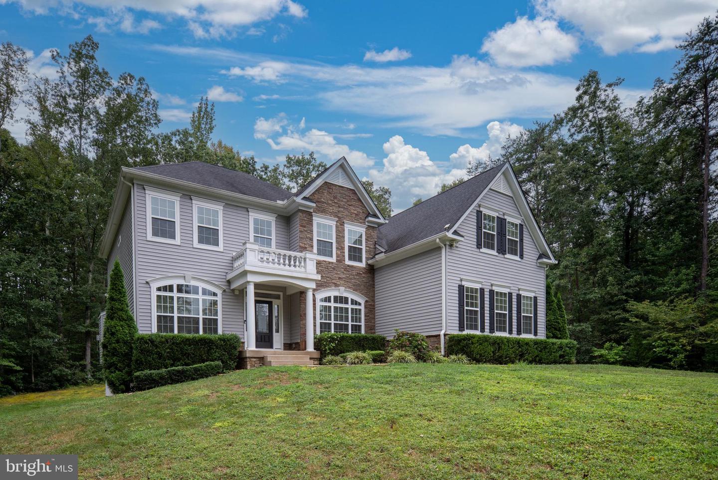 155 TYSON CT, FREDERICKSBURG, Virginia 22406, 5 Bedrooms Bedrooms, ,4 BathroomsBathrooms,Residential,For sale,155 TYSON CT,VAST2041712 MLS # VAST2041712