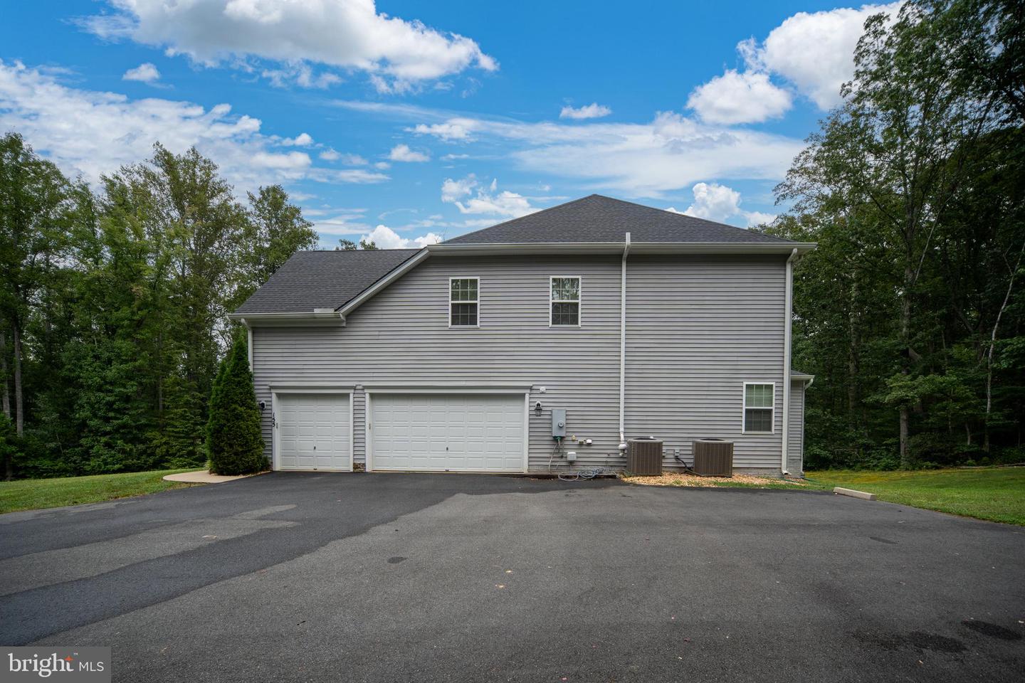 155 TYSON CT, FREDERICKSBURG, Virginia 22406, 5 Bedrooms Bedrooms, ,4 BathroomsBathrooms,Residential,For sale,155 TYSON CT,VAST2041712 MLS # VAST2041712