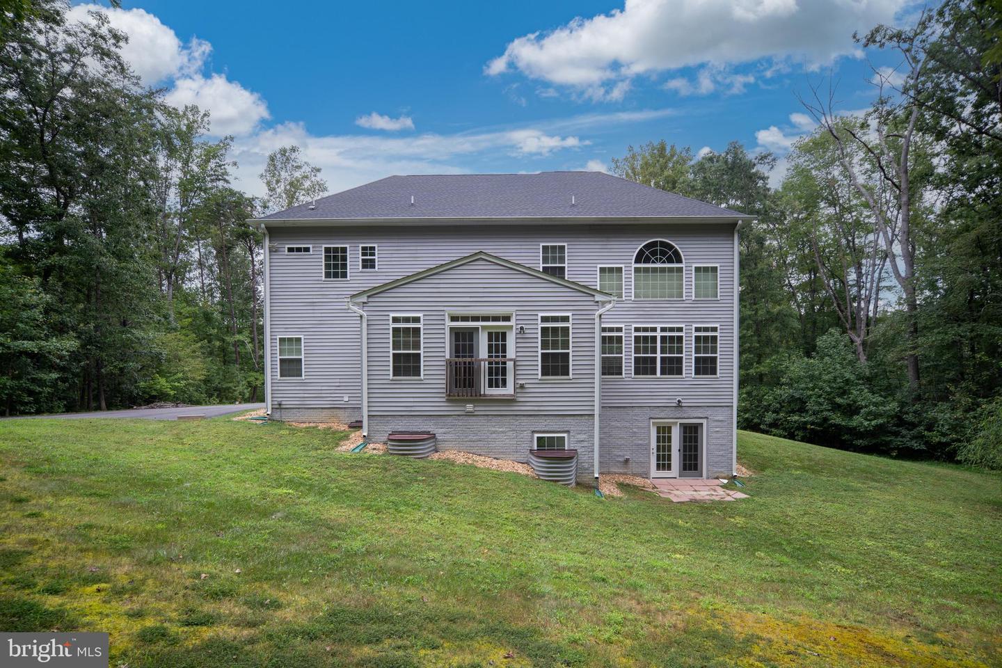 155 TYSON CT, FREDERICKSBURG, Virginia 22406, 5 Bedrooms Bedrooms, ,4 BathroomsBathrooms,Residential,For sale,155 TYSON CT,VAST2041712 MLS # VAST2041712