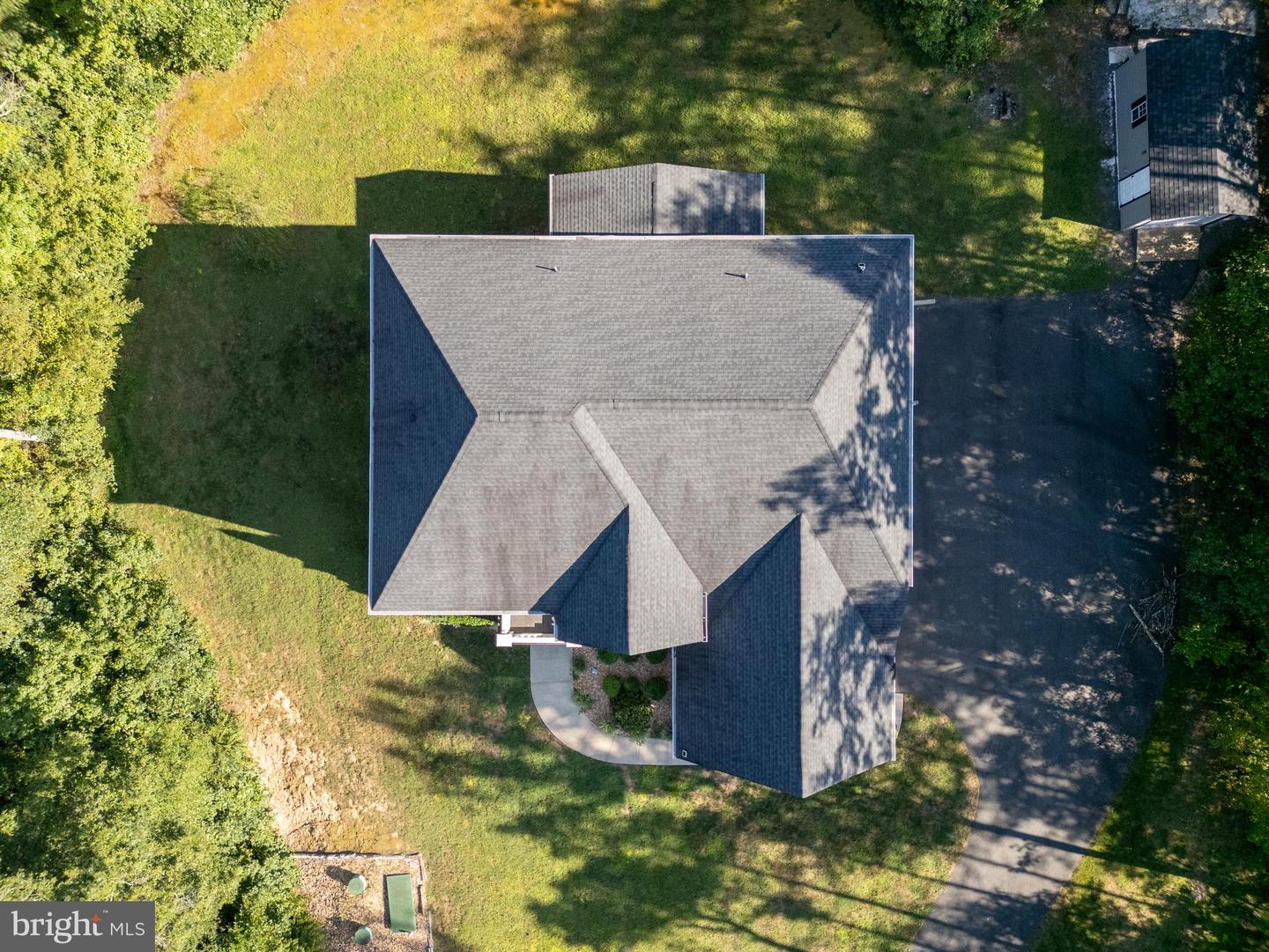 155 TYSON CT, FREDERICKSBURG, Virginia 22406, 5 Bedrooms Bedrooms, ,4 BathroomsBathrooms,Residential,For sale,155 TYSON CT,VAST2041712 MLS # VAST2041712