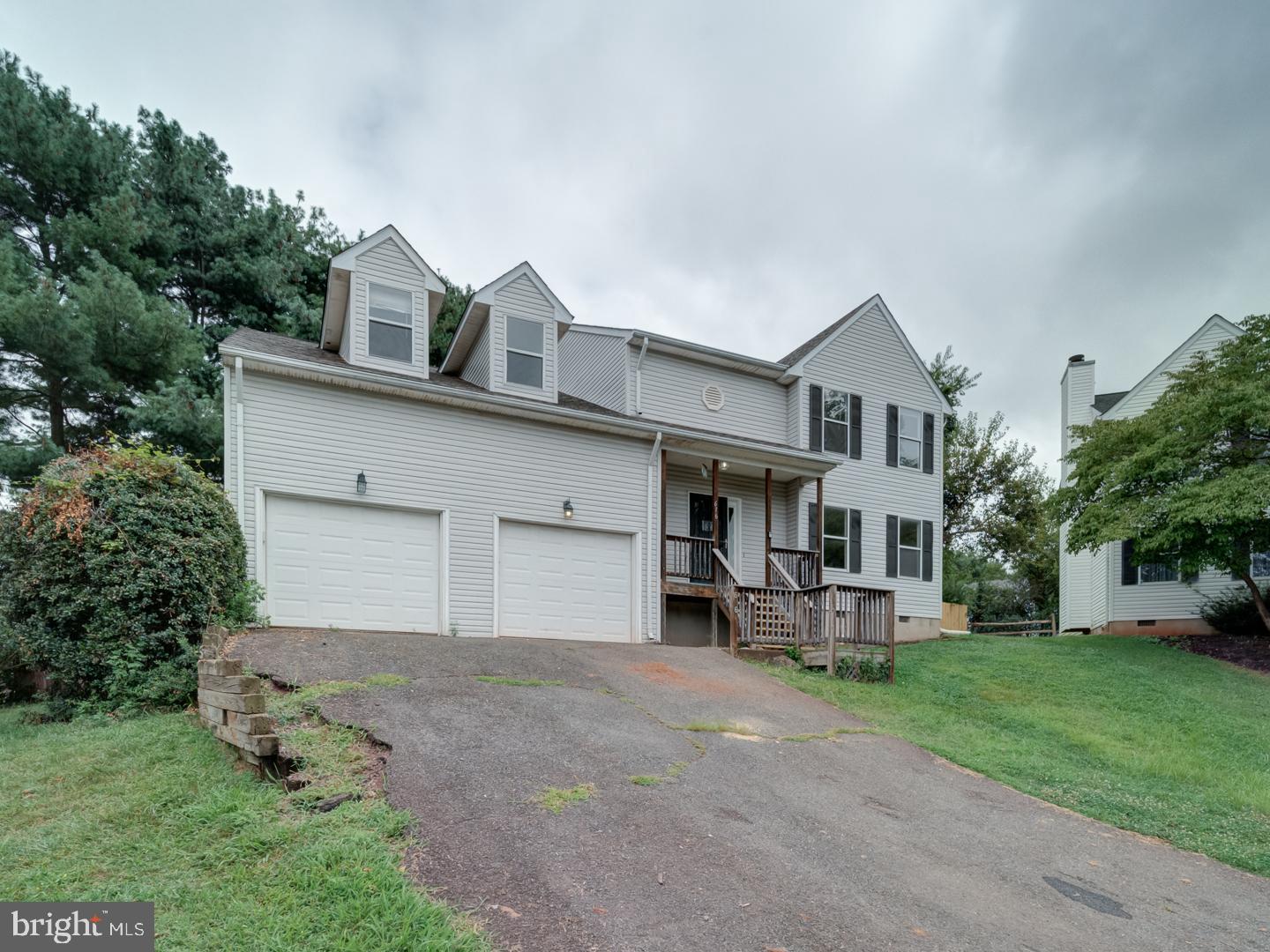 616 LONETREE, CULPEPER, Virginia 22701, 4 Bedrooms Bedrooms, ,2 BathroomsBathrooms,Residential,For sale,616 LONETREE,VACU2011298 MLS # VACU2011298