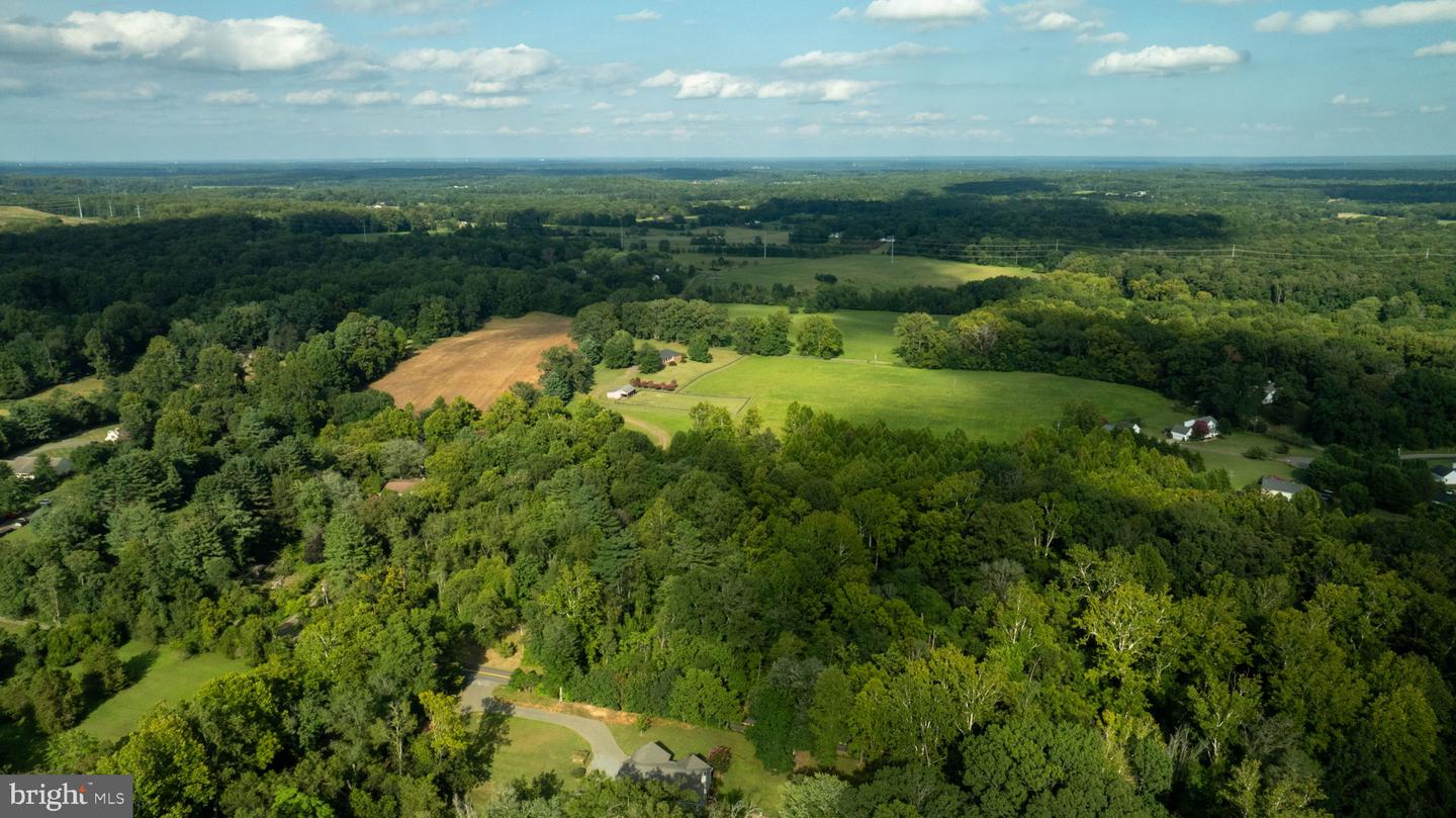 9124 GREEN RD, WARRENTON, Virginia 20187, 5 Bedrooms Bedrooms, ,5 BathroomsBathrooms,Residential,For sale,9124 GREEN RD,VAFQ2017936 MLS # VAFQ2017936
