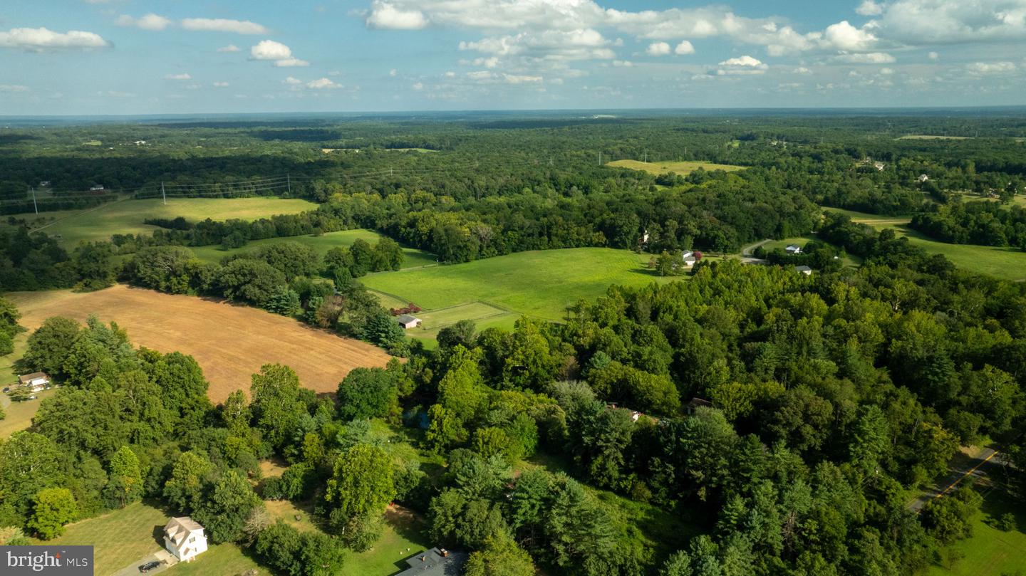9124 GREEN RD, WARRENTON, Virginia 20187, 5 Bedrooms Bedrooms, ,5 BathroomsBathrooms,Residential,For sale,9124 GREEN RD,VAFQ2017936 MLS # VAFQ2017936