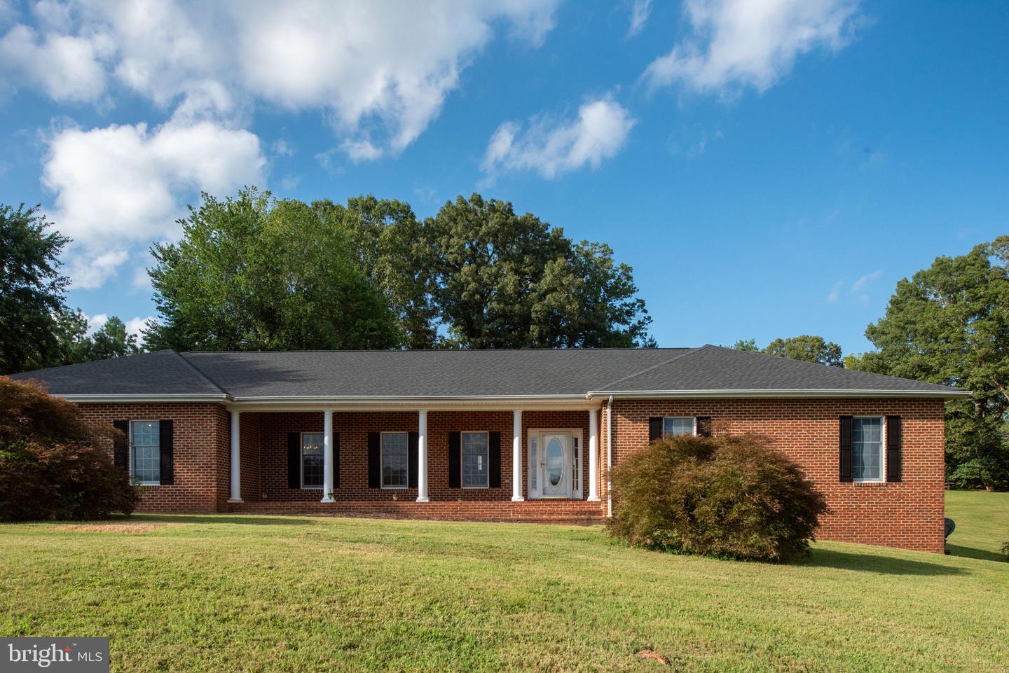 9124 GREEN RD, WARRENTON, Virginia 20187, 5 Bedrooms Bedrooms, ,5 BathroomsBathrooms,Residential,For sale,9124 GREEN RD,VAFQ2017936 MLS # VAFQ2017936