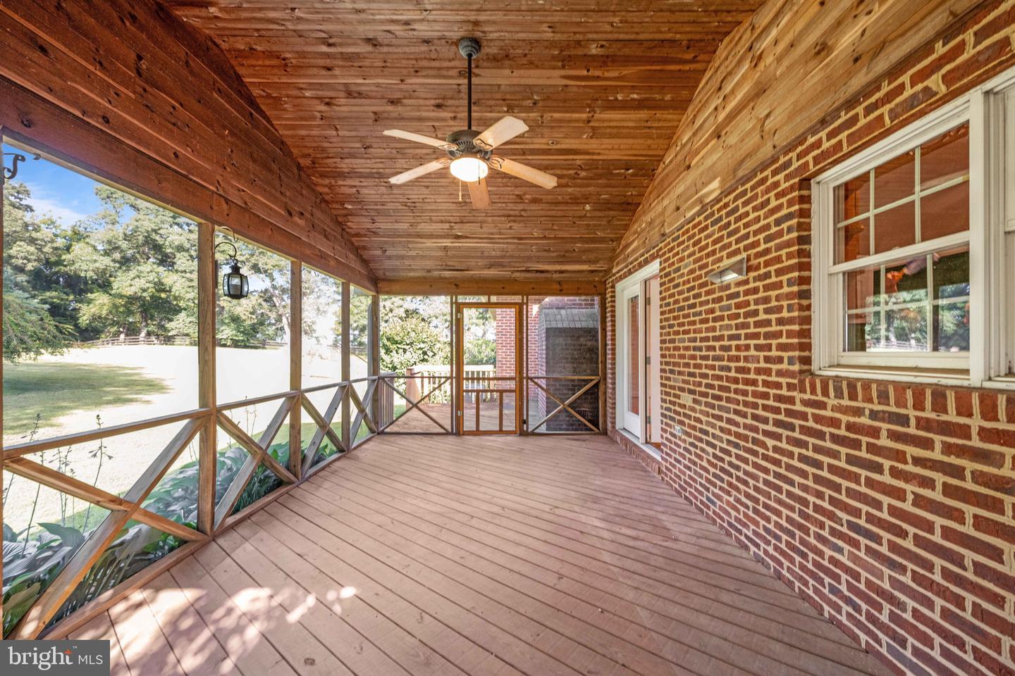 9124 GREEN RD, WARRENTON, Virginia 20187, 5 Bedrooms Bedrooms, ,5 BathroomsBathrooms,Residential,For sale,9124 GREEN RD,VAFQ2017936 MLS # VAFQ2017936