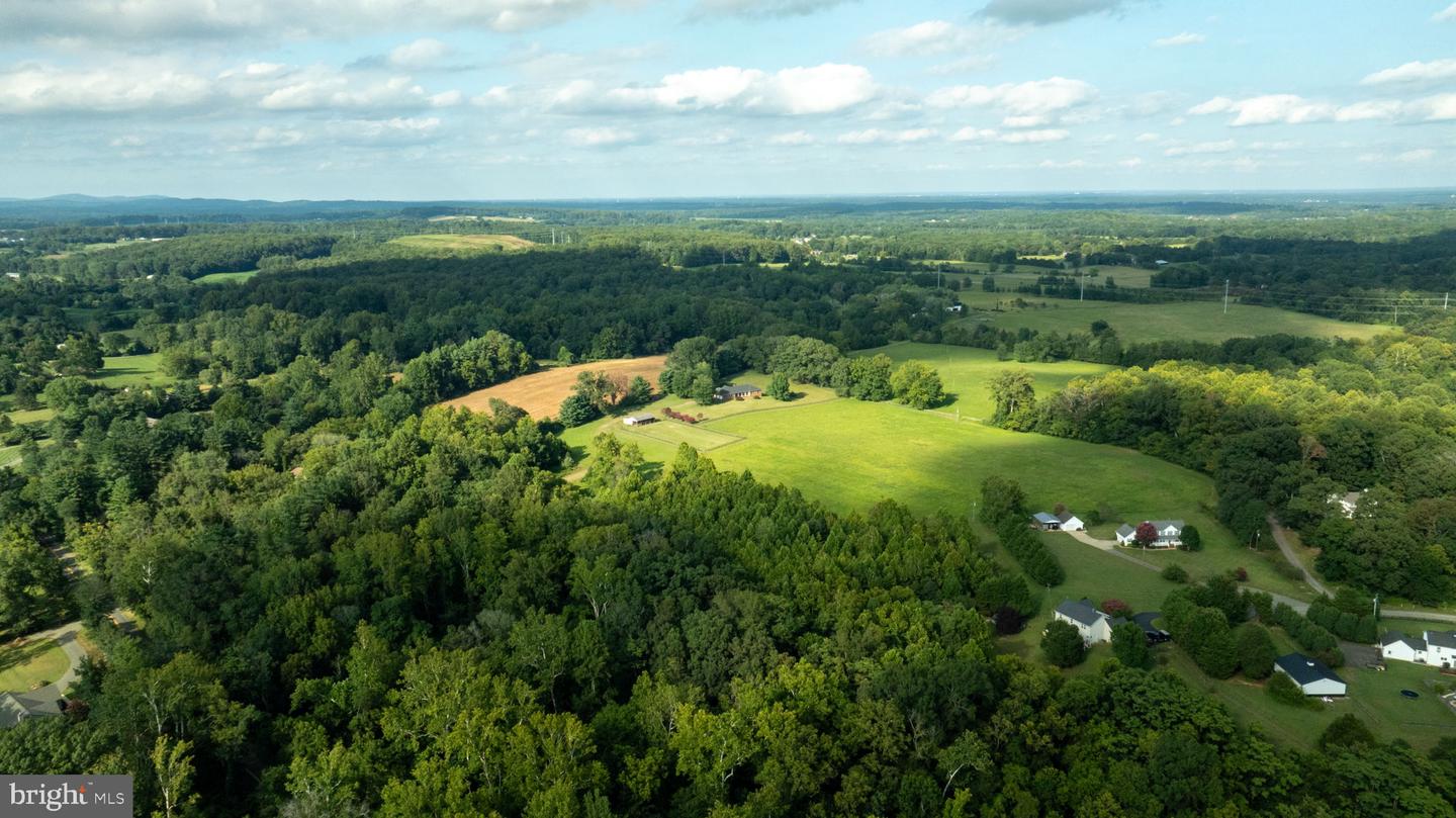 9124 GREEN RD, WARRENTON, Virginia 20187, 5 Bedrooms Bedrooms, ,5 BathroomsBathrooms,Residential,For sale,9124 GREEN RD,VAFQ2017936 MLS # VAFQ2017936