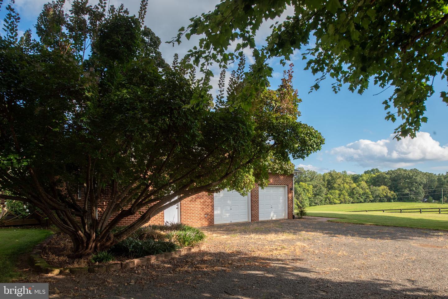 9124 GREEN RD, WARRENTON, Virginia 20187, 5 Bedrooms Bedrooms, ,5 BathroomsBathrooms,Residential,For sale,9124 GREEN RD,VAFQ2017936 MLS # VAFQ2017936