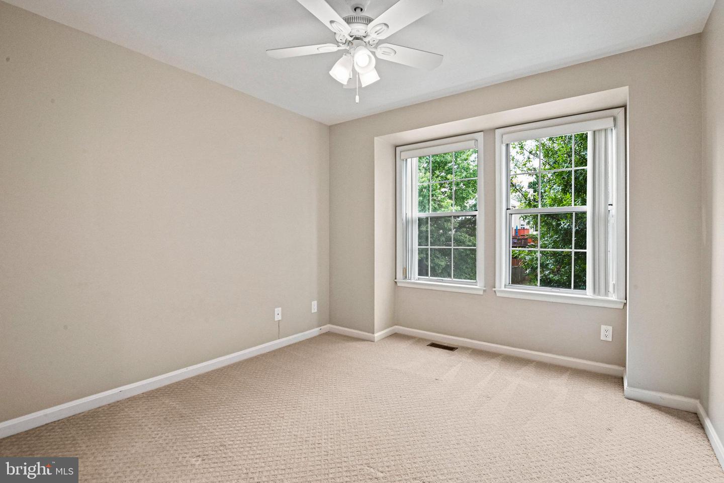 47630 SANDBANK SQ, STERLING, Virginia 20165, 3 Bedrooms Bedrooms, ,3 BathroomsBathrooms,Residential,For sale,47630 SANDBANK SQ,VALO2104462 MLS # VALO2104462