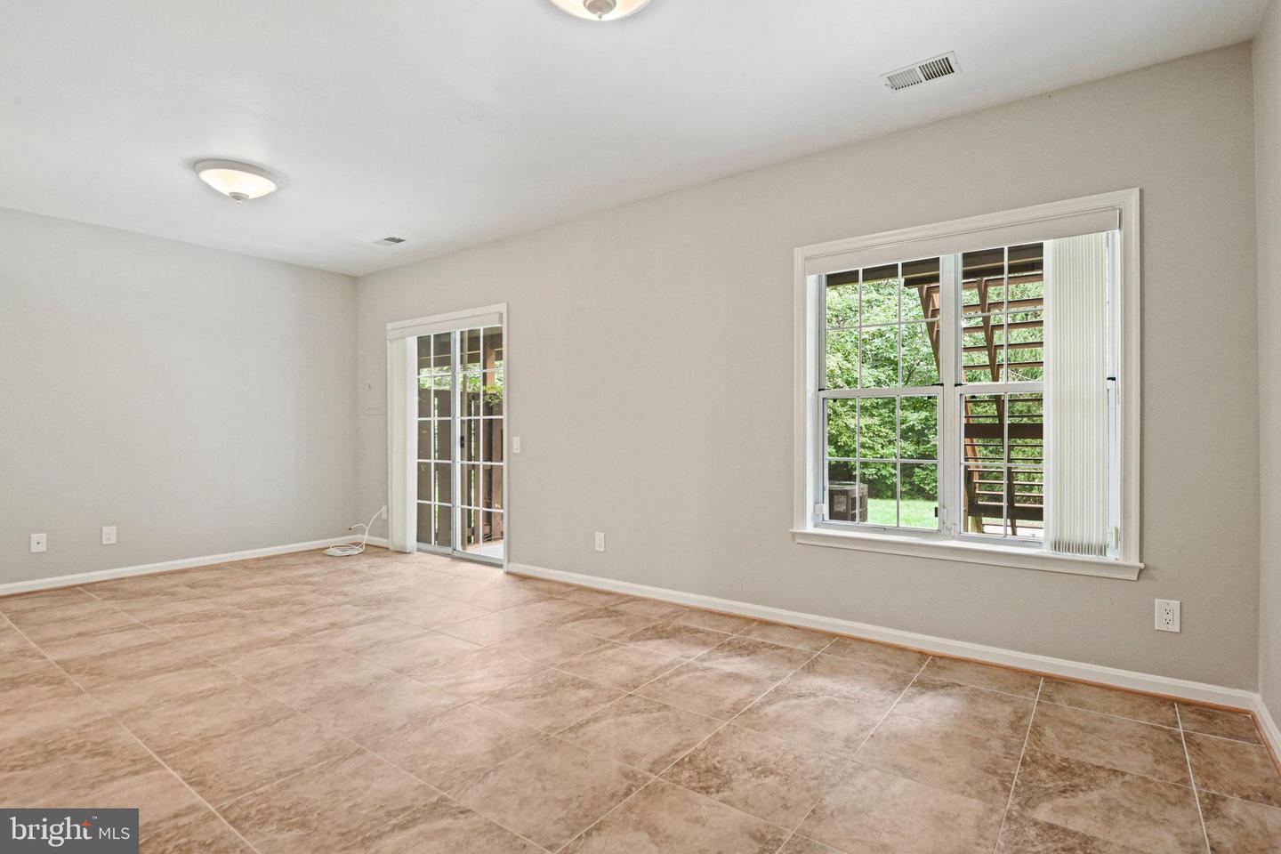 47630 SANDBANK SQ, STERLING, Virginia 20165, 3 Bedrooms Bedrooms, ,3 BathroomsBathrooms,Residential,For sale,47630 SANDBANK SQ,VALO2104462 MLS # VALO2104462