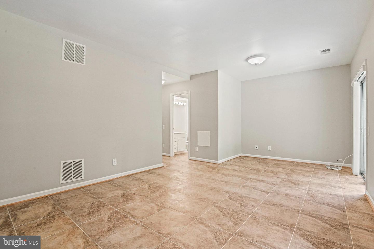 47630 SANDBANK SQ, STERLING, Virginia 20165, 3 Bedrooms Bedrooms, ,3 BathroomsBathrooms,Residential,For sale,47630 SANDBANK SQ,VALO2104462 MLS # VALO2104462
