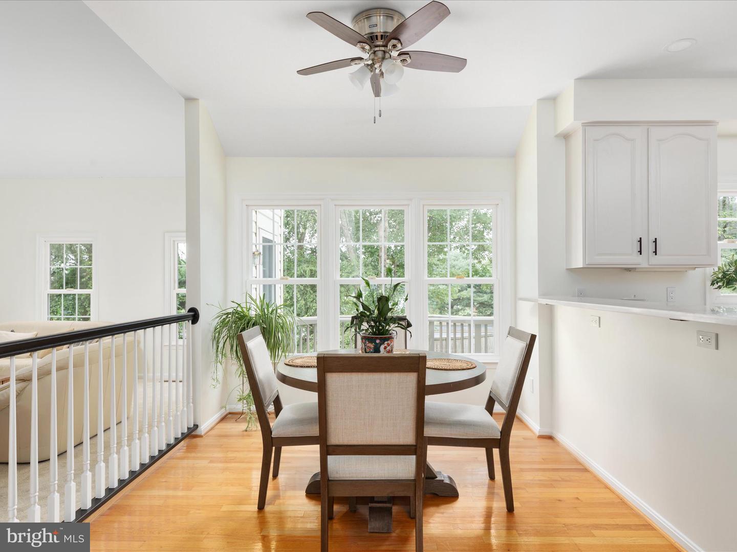 4706 WALNEY KNOLL CT, CHANTILLY, Virginia 20151, 4 Bedrooms Bedrooms, ,2 BathroomsBathrooms,Residential,For sale,4706 WALNEY KNOLL CT,VAFX2261000 MLS # VAFX2261000