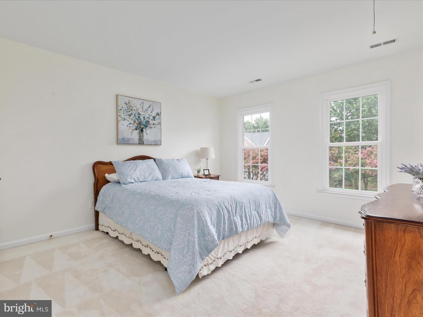 4706 WALNEY KNOLL CT, CHANTILLY, Virginia 20151, 4 Bedrooms Bedrooms, ,2 BathroomsBathrooms,Residential,For sale,4706 WALNEY KNOLL CT,VAFX2261000 MLS # VAFX2261000