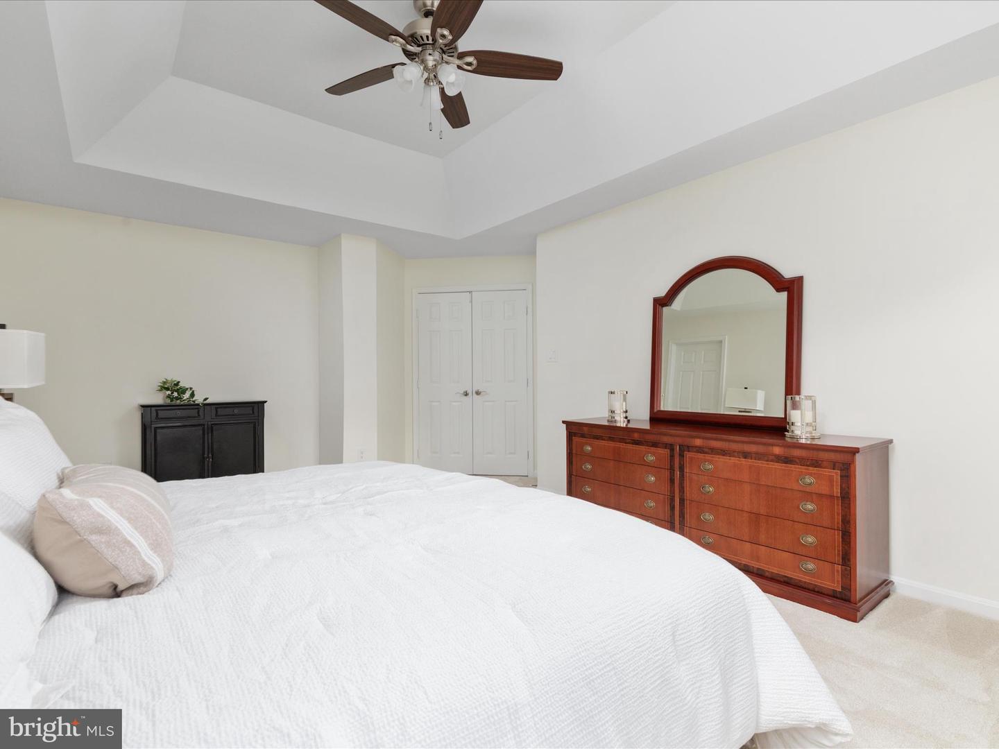 4706 WALNEY KNOLL CT, CHANTILLY, Virginia 20151, 4 Bedrooms Bedrooms, ,2 BathroomsBathrooms,Residential,For sale,4706 WALNEY KNOLL CT,VAFX2261000 MLS # VAFX2261000