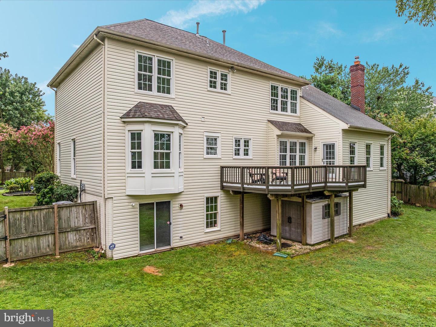 4706 WALNEY KNOLL CT, CHANTILLY, Virginia 20151, 4 Bedrooms Bedrooms, ,2 BathroomsBathrooms,Residential,For sale,4706 WALNEY KNOLL CT,VAFX2261000 MLS # VAFX2261000
