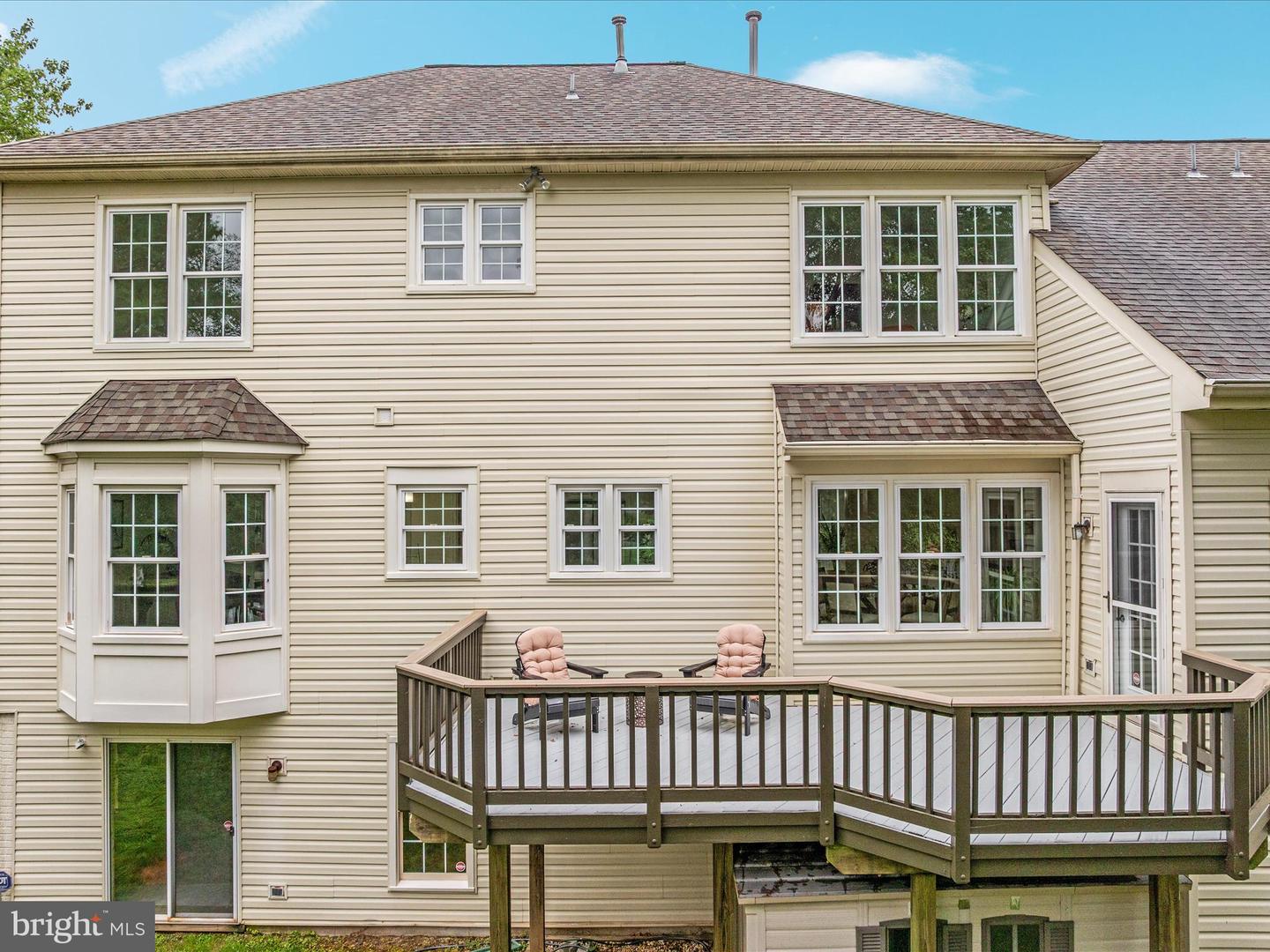 4706 WALNEY KNOLL CT, CHANTILLY, Virginia 20151, 4 Bedrooms Bedrooms, ,2 BathroomsBathrooms,Residential,For sale,4706 WALNEY KNOLL CT,VAFX2261000 MLS # VAFX2261000