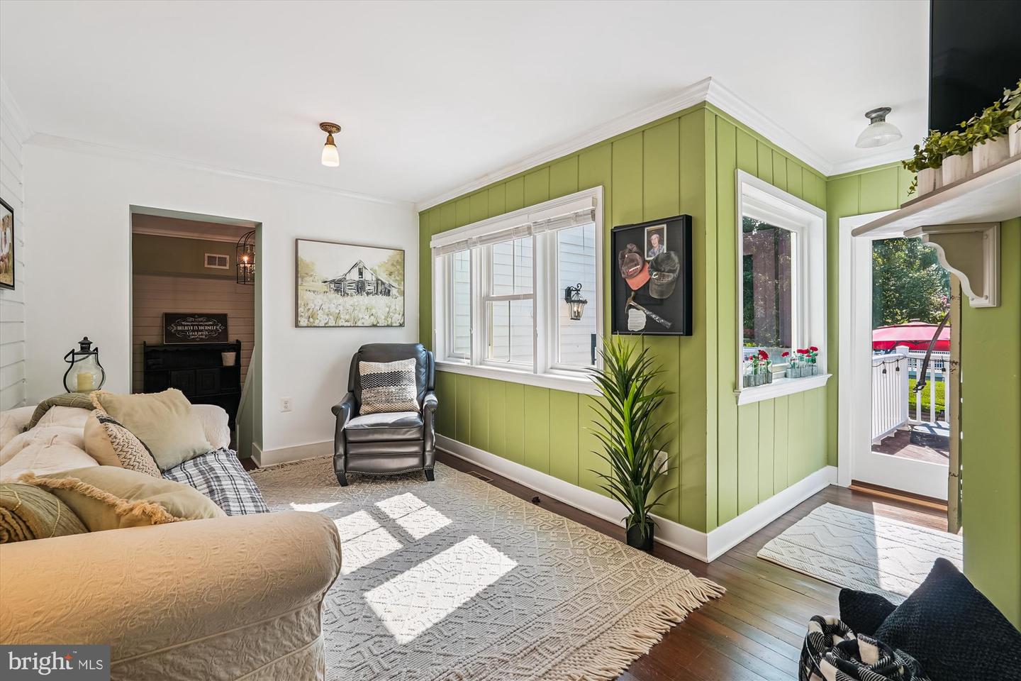 20857 ASHBURN RD, ASHBURN, Virginia 20147, 4 Bedrooms Bedrooms, ,3 BathroomsBathrooms,Residential,For sale,20857 ASHBURN RD,VALO2104486 MLS # VALO2104486